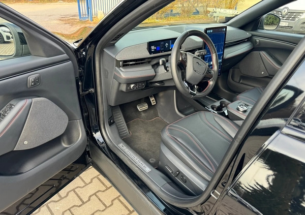 Ford Mustang Mach-E cena 188900 przebieg: 46700, rok produkcji 2021 z Warszawa małe 79